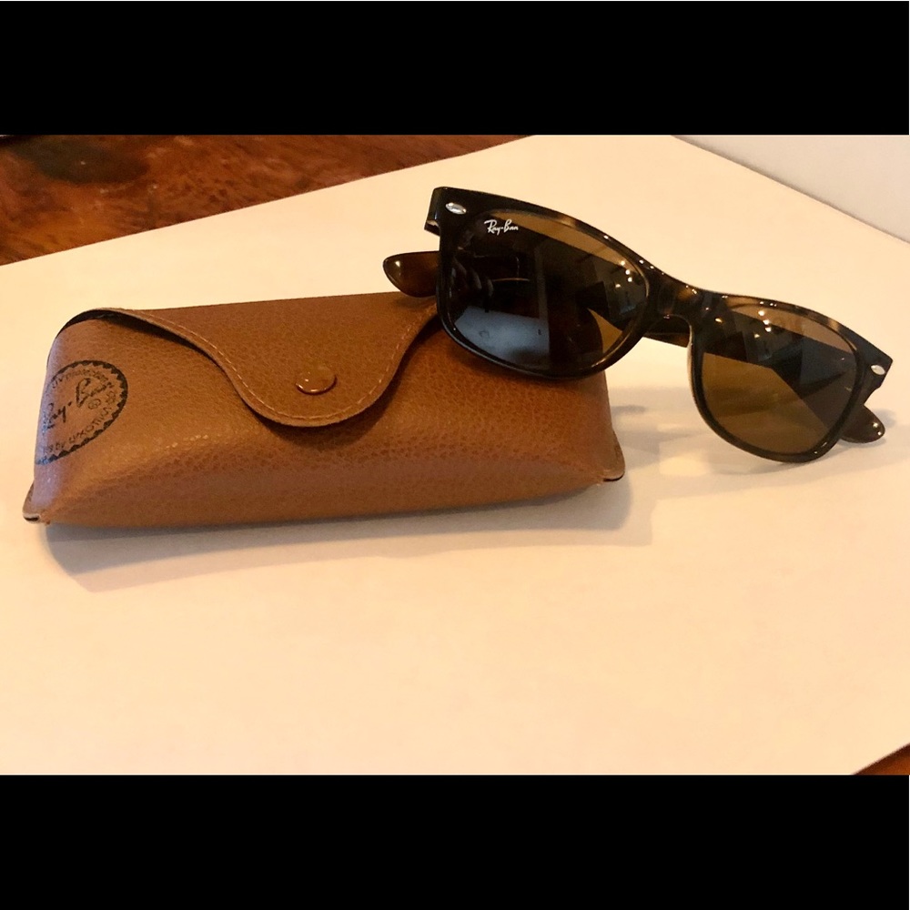 SOLD Ray-Ban New Wayfarer Classic Sunglasses